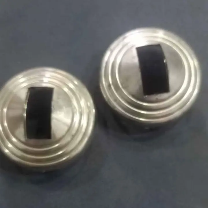 Fiat 125 coupe rosetas plasticas cromadas