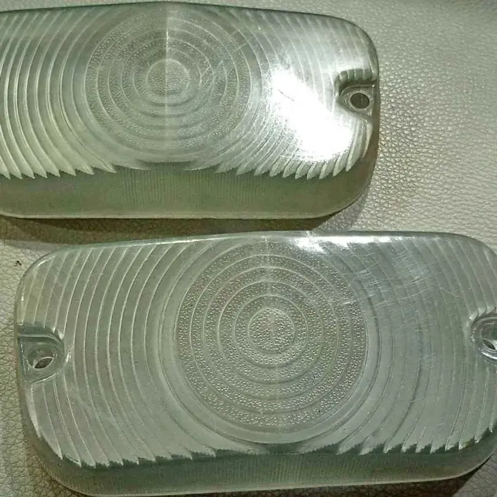Fiat 1500 plásticos luces delanteras x 2