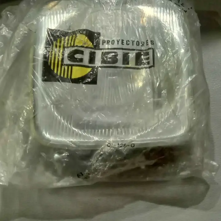 Fiat 125 berlina optica CIBIE nueva