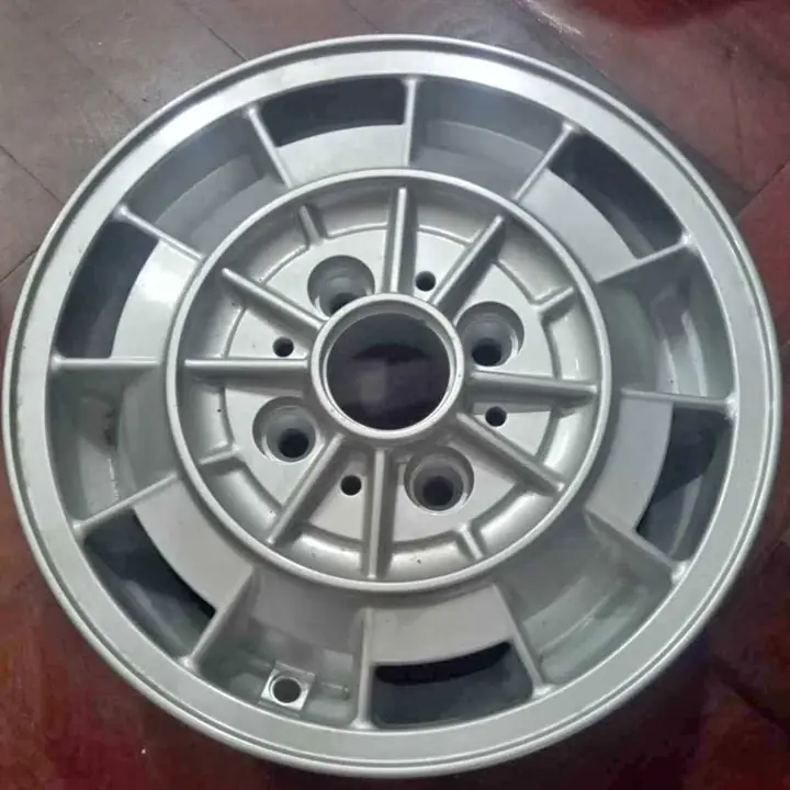 Abarth 850 TC llantas italianas