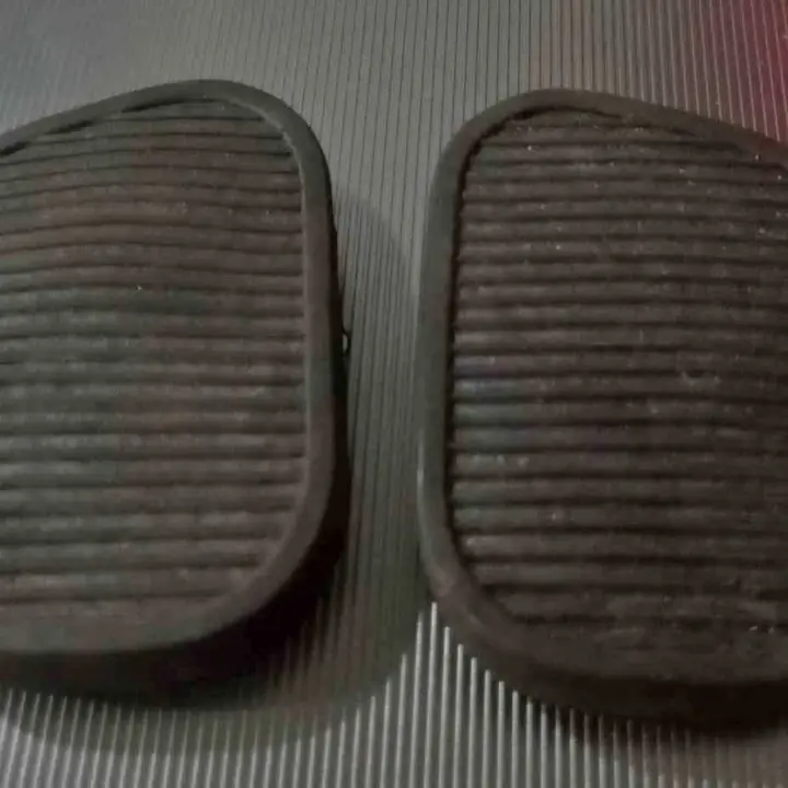 Fiat 600 cubre pedales freno y embrague