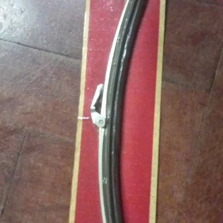 Escobilla limpiaparabrisas cromada 10 pulgadas