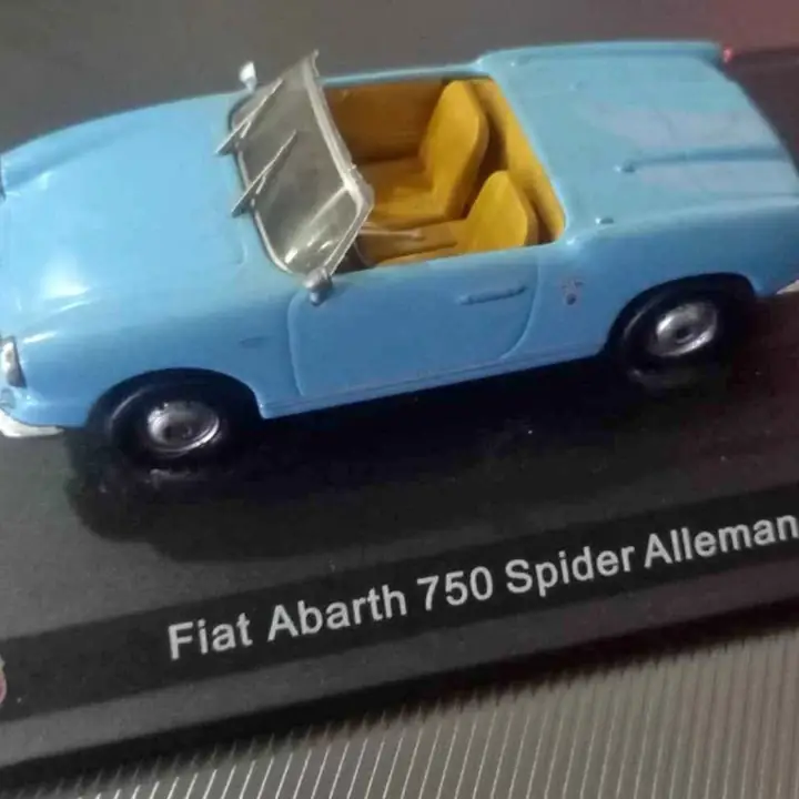 Fiat abarth 750 spider 1/43
