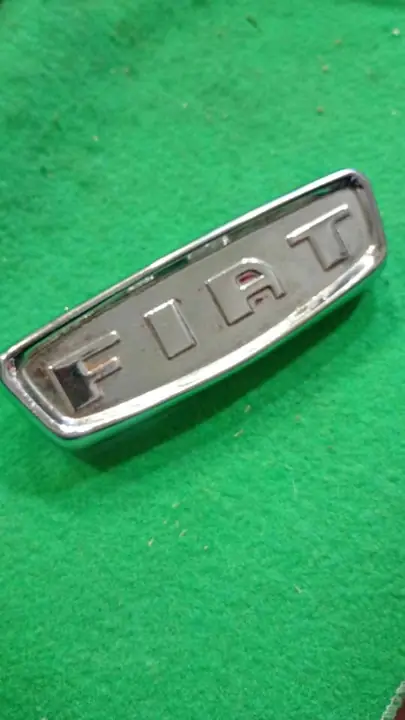 Fiat 770 800 insignia trompa