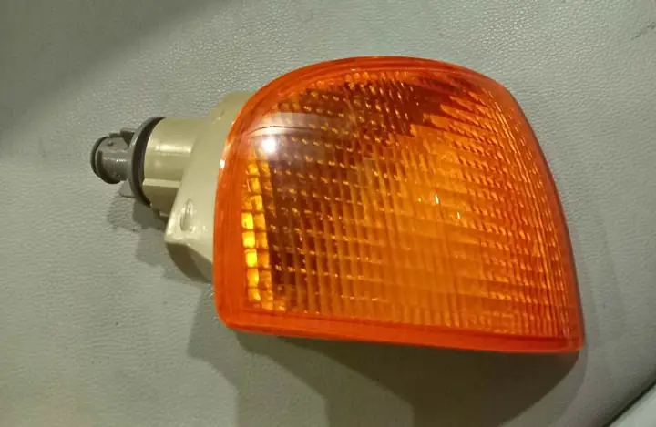 Vw gol 96-99 giro ambar CIBIE derecho