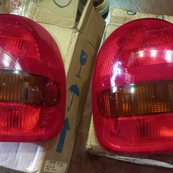 Corsa classic 94-99 juego faros traseros originales