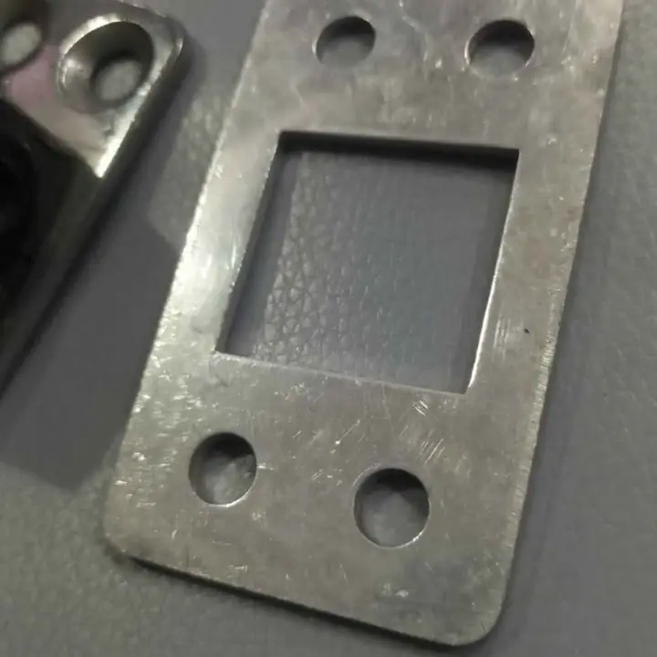 Fiat 125 coupe separador reten cerradura