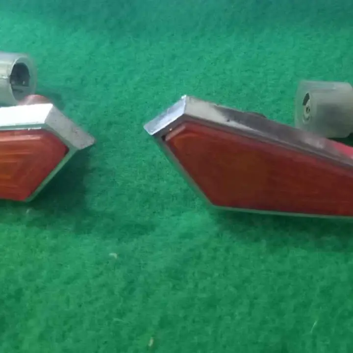 Fiat 125 coupe giros guardabarros