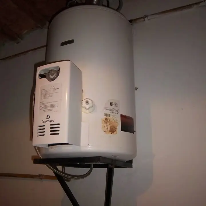 Termotanque a gas (Nuevo) 50lts .Conexion superior