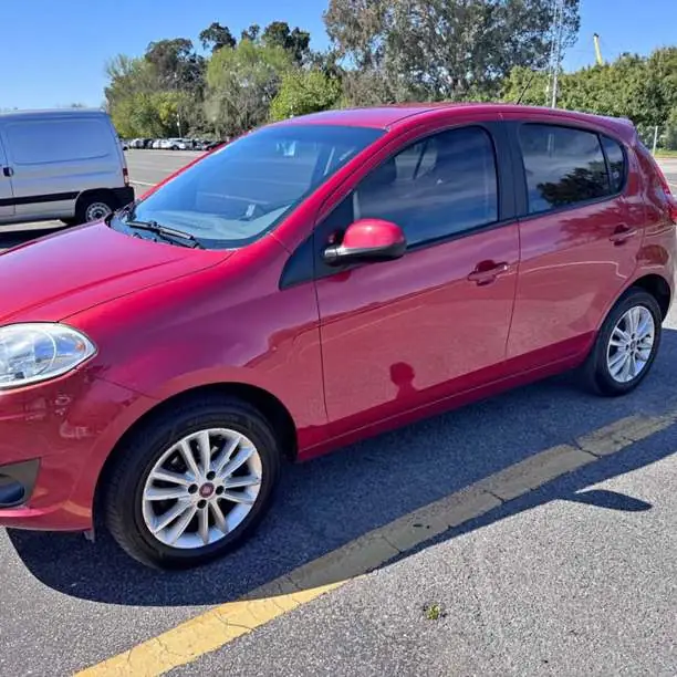Fiat palio essense 1.6 impecable estado doc al día vtv año 2016/2 mano /$12.600.000