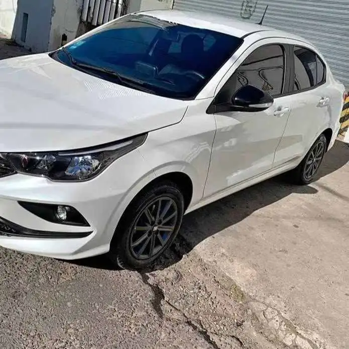 Fiat Cronos con 17.000km 1.3 muy economico GNC