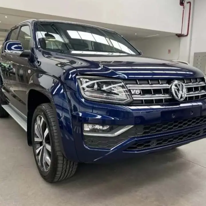 Amarok V6 azul adjudicada