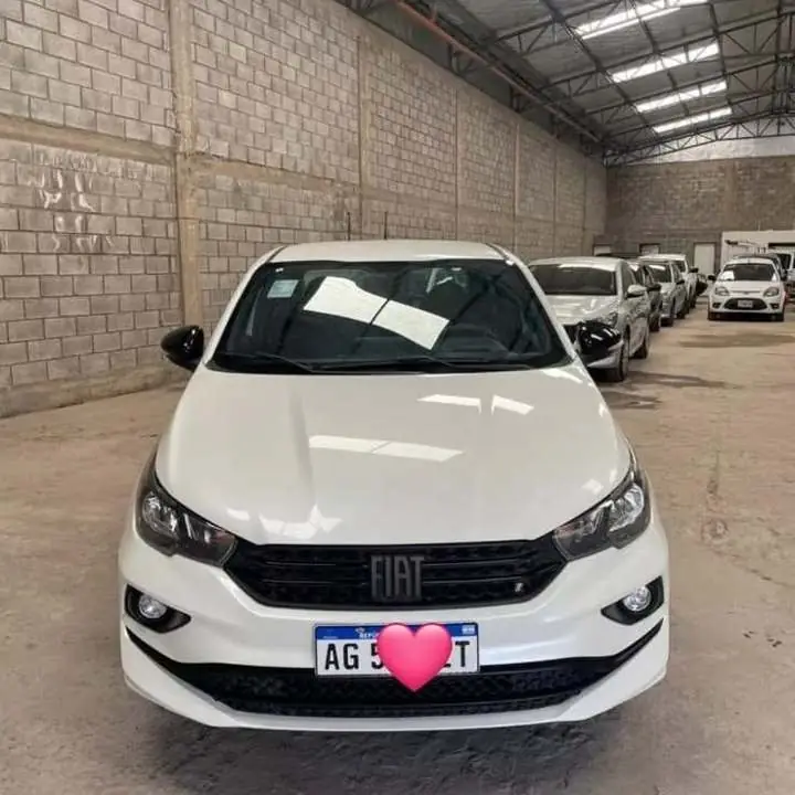 Remato / financio hermoso Fiat cronos 10.000KM