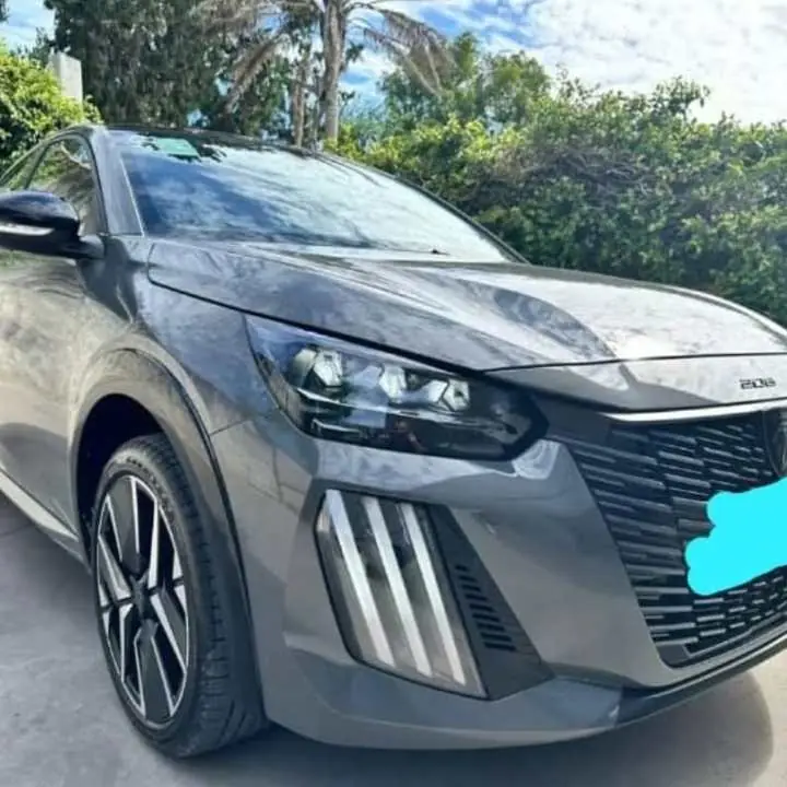 Hermoso peugeot 208 REMATO