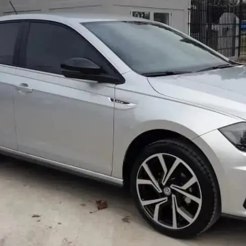 Vendo ya Volkswagen polo 160.000$ y cuotas