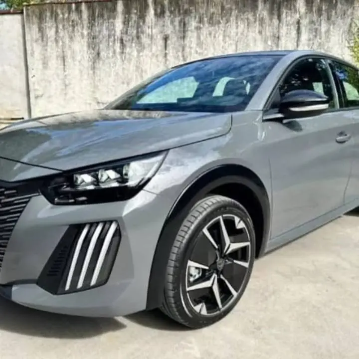 Vendo Peugeot GT 208 financio