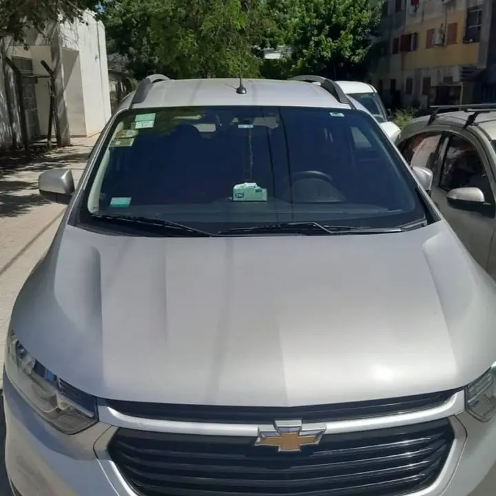 Remato urgente! spin Chevrolet 2019 con GNC inmaculada !
