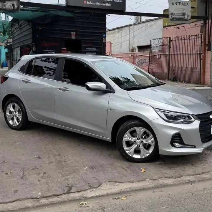 Chevrolet Onix 1.0L con 16.000km