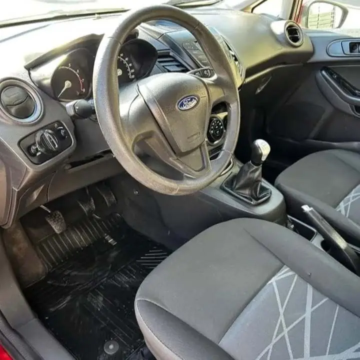 Ford Fiesta PLUS 2015 con 80.000km reales