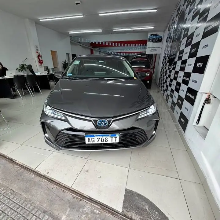Vendo Toyota corolla 1.8 hev seg