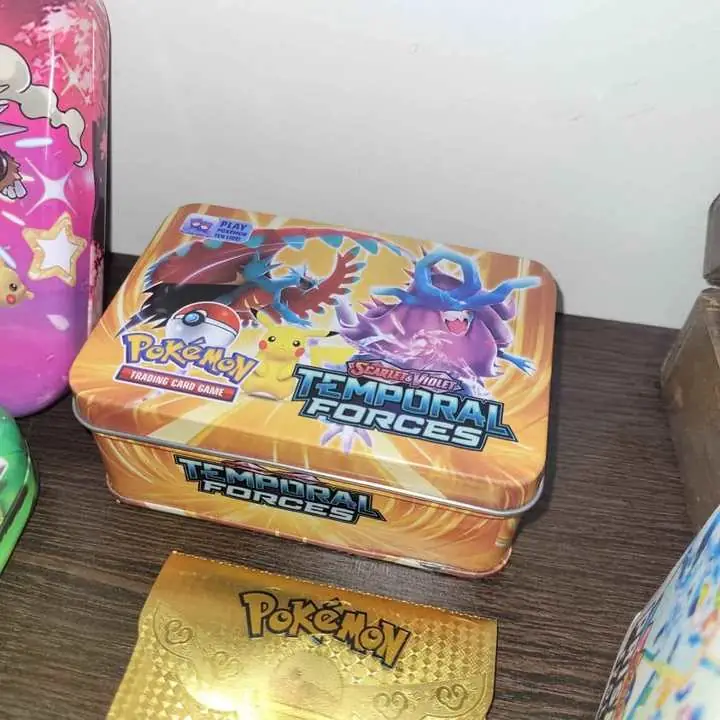 Lata cartas pokemon