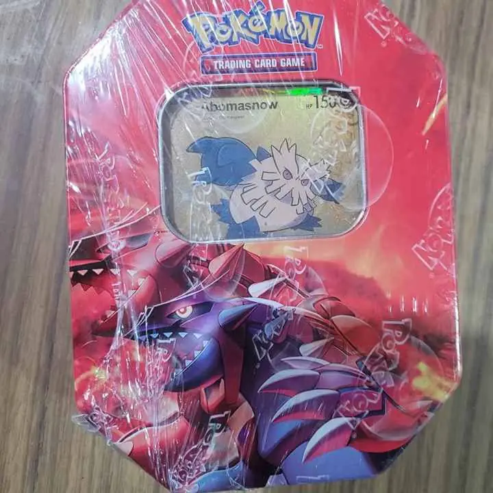 Lata mediana cartas doradas pokemon
