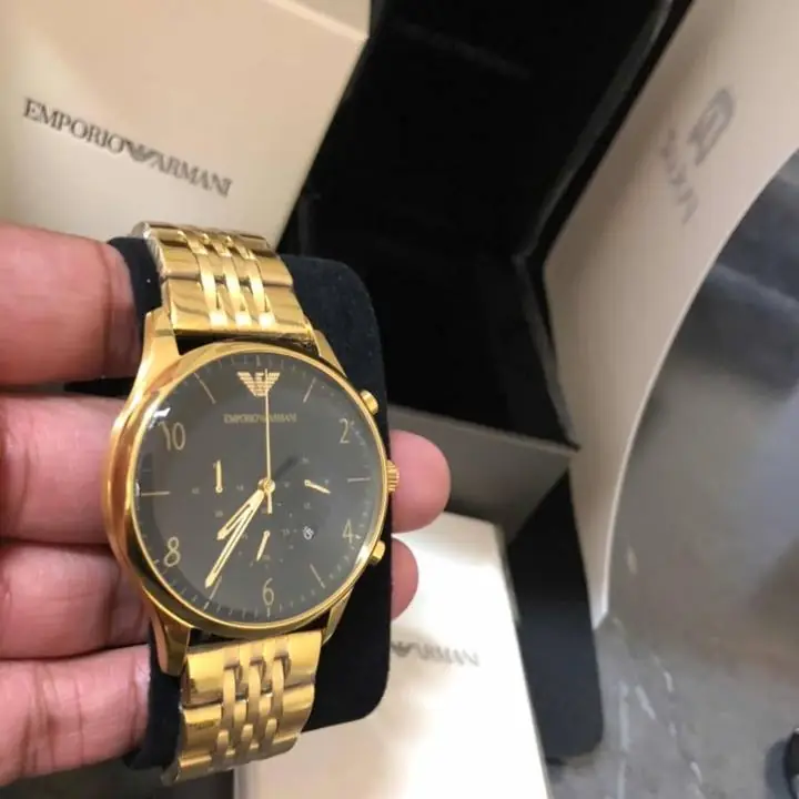 Reloj Armani Dorado