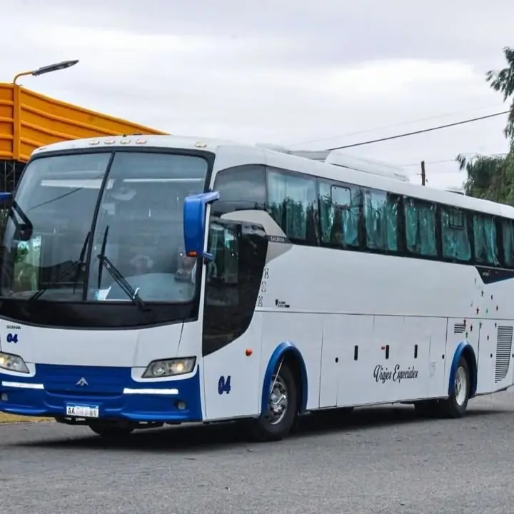 2015 Saldivia Mercedes Benz