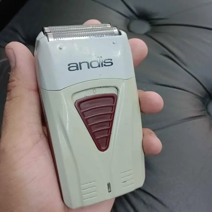 Afeitadora Andis ( shaver ) Líquido HOY!