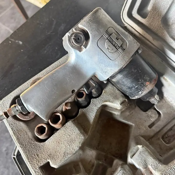 Llave de impacto neumática de 1/2" de servicio pesado WURTH