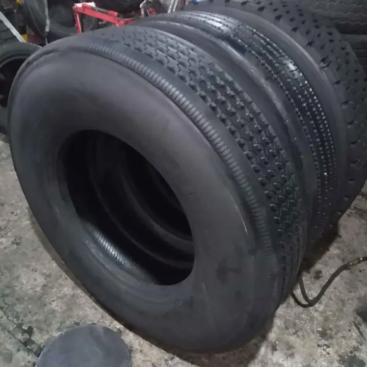 Recapadas 11R22.5