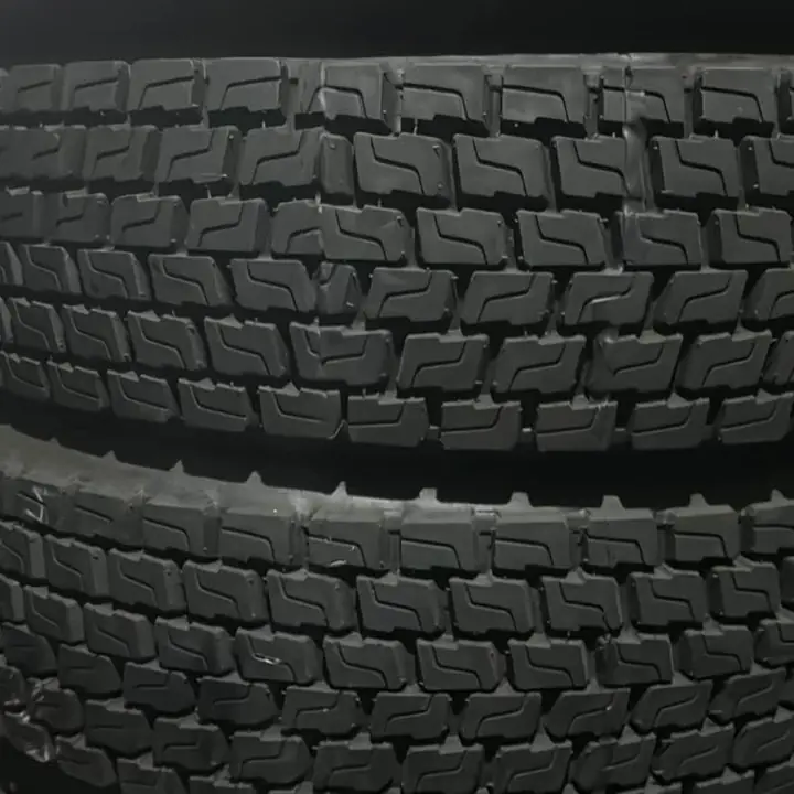 295-80-22.5 De taco Recapada