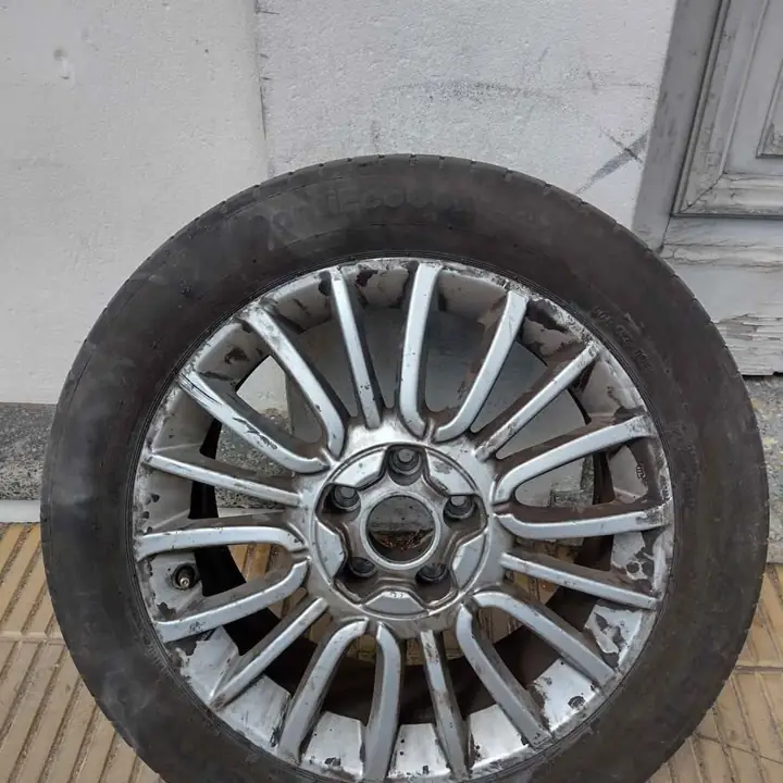 215-55/17 Continental