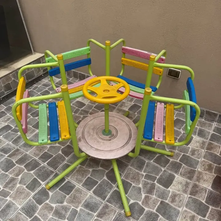 Calesita niños