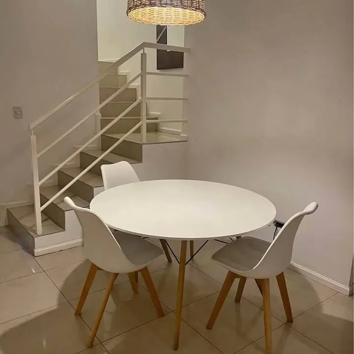 Juego comedor mesa y sillas