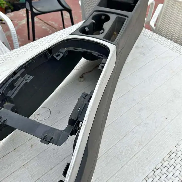 Consola central Audi A4 2009