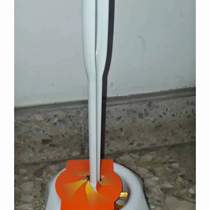 Liquido urgente cepillo para baño