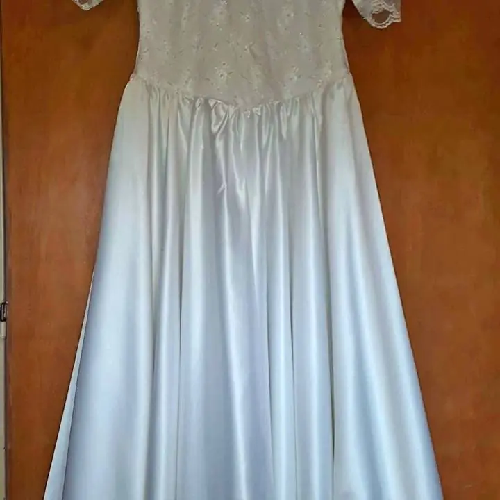 Vendo vestido para novia o 15 años