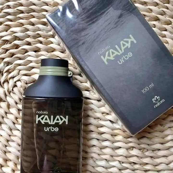 Natura kaiak urbe masculino