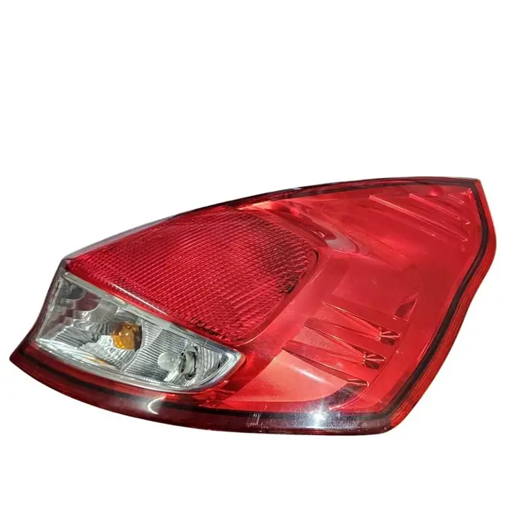 Faro Derecho Ford Fiesta Kinetic Usado ID:505407