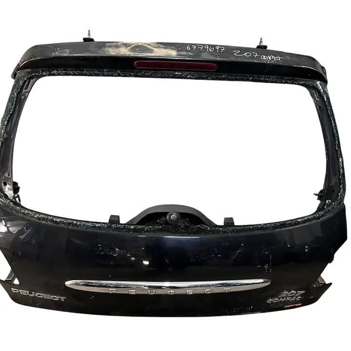 Porton Trasero Peugeot 207 bagueta cromada negro ID:215704