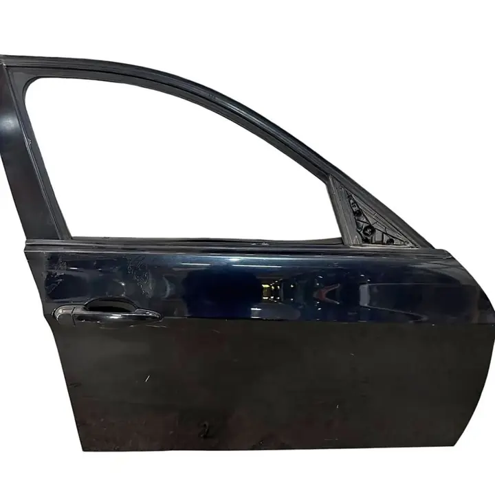Puerta Delantera Derecha BMW 320 i 2011 negra ID:215582