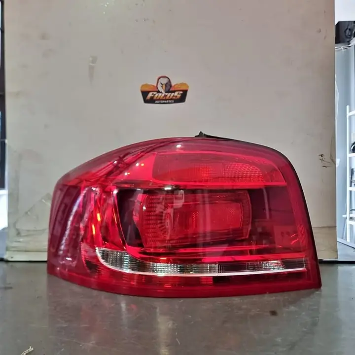 Faro Izquierdo Audi A3 08/13 ID:26935