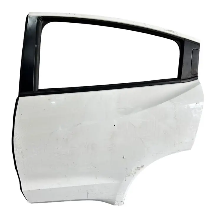 Puerta Trasera Izquierda Honda HRV Blanca impecable ID:215755