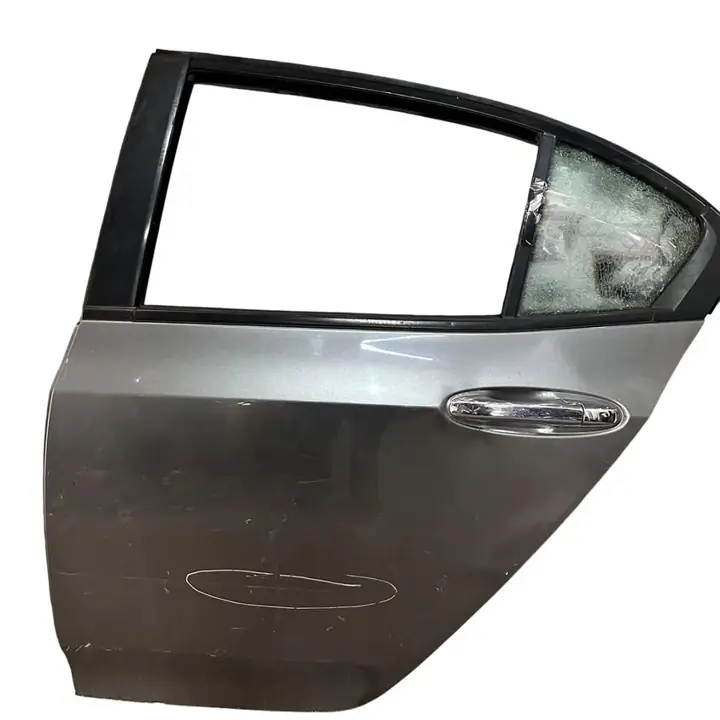 Puerta Trasera Izquierda Honda City gris muy buena ID:215740
