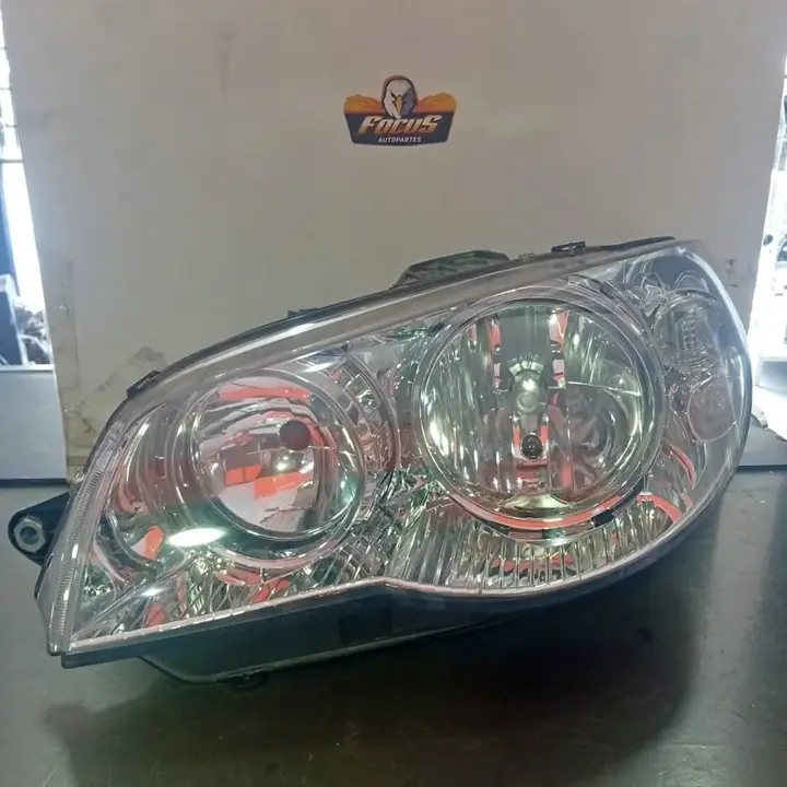 Optica Izquierda Fiat Palio Siena 1.8 04/ F/CROMADO ID:26912