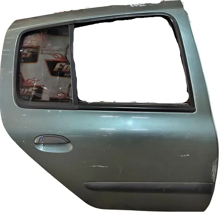 Puerta Trasera Derecha Renault Clio 2 gris/verde impecable ID:215637