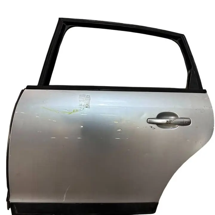 Puerta Trasera Izquierda Citroen C4 4ptas gris claro ID:215455