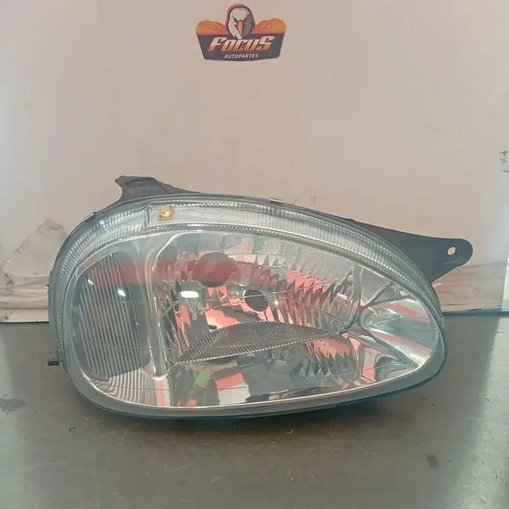 Optica Derecha Chevrolet Corsa 00/ V/LISO ID:26923