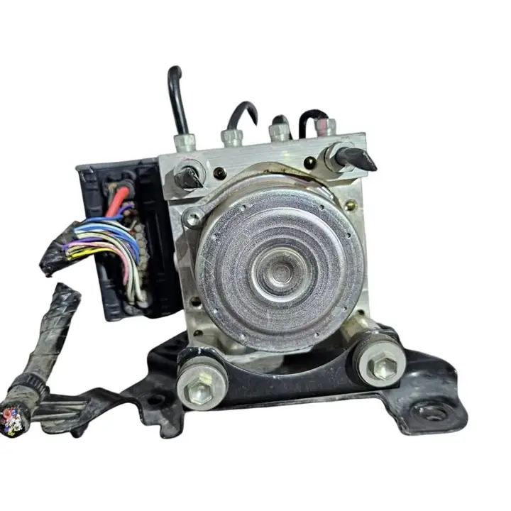 Modulo de ABS Toyota Hilux 84 LN 2.4 ID:505502